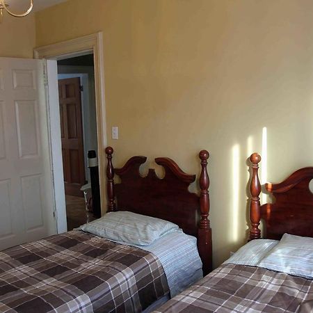 New York Homestay Newark Exterior foto